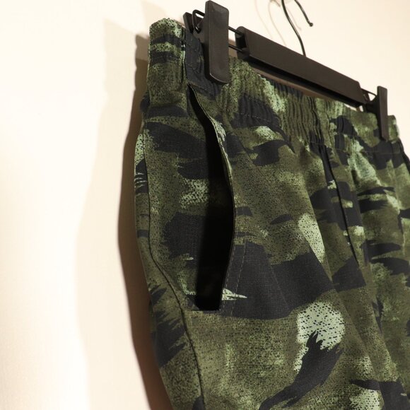 NWT Carhartt Boy's Rugged Flex Loose Fit Ripstop Camo Work Shorts - Picture 10 of 12